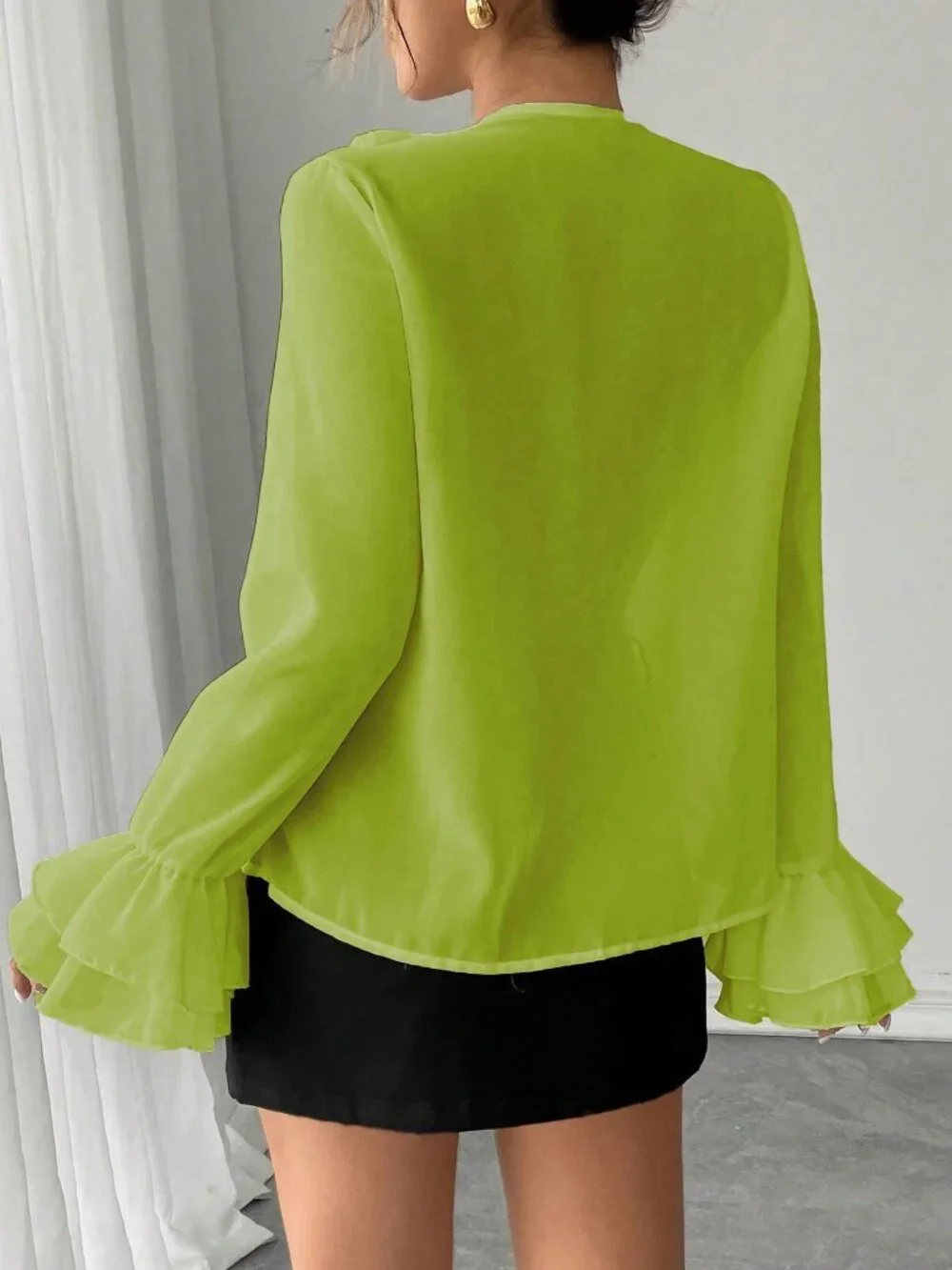 Green Casual Women's Chiffon Lantern Sleeve V-Neck Tie Front Loose Blouse - Picture 2 of 6